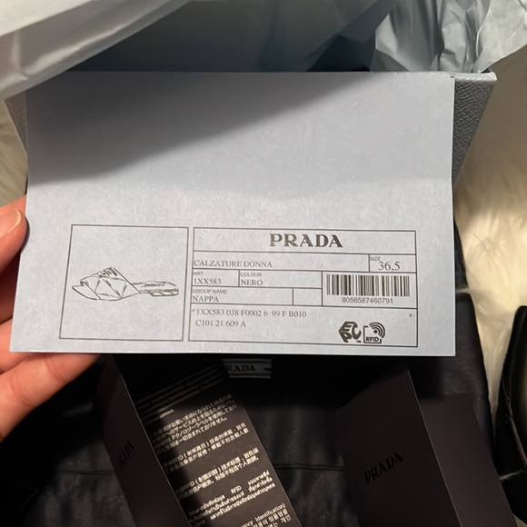 Authentic Prada quilted lambskin nappa leather flat sandals mules black 6.5 SOLD - Picture 11 of 13